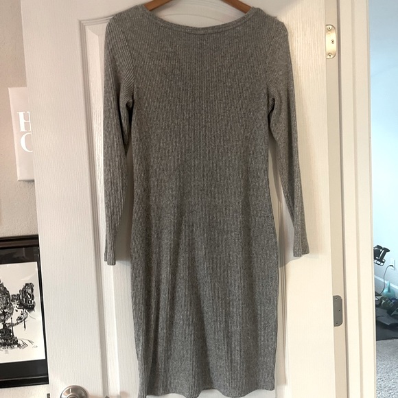 A New Day Gray Long Sleeve Waffle Knit Cozy Soft Thick Sweater Dress S - Picture 8 of 11